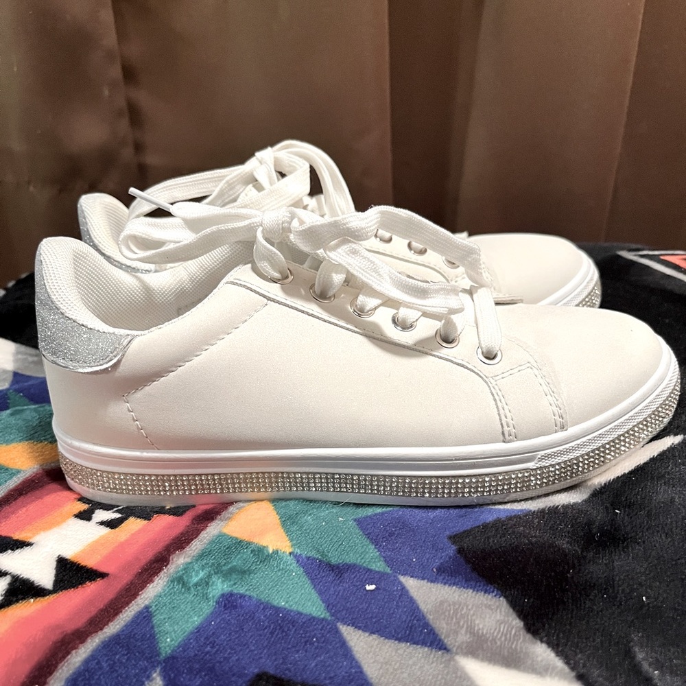White bling shoes